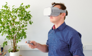 VR